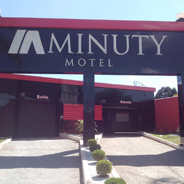 imagem fachada do motel